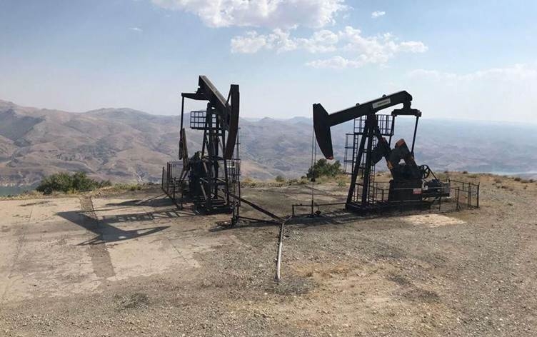 Azerbaycan dê li Bakurê Kurdistanê 4 bîrên petrolê bikole