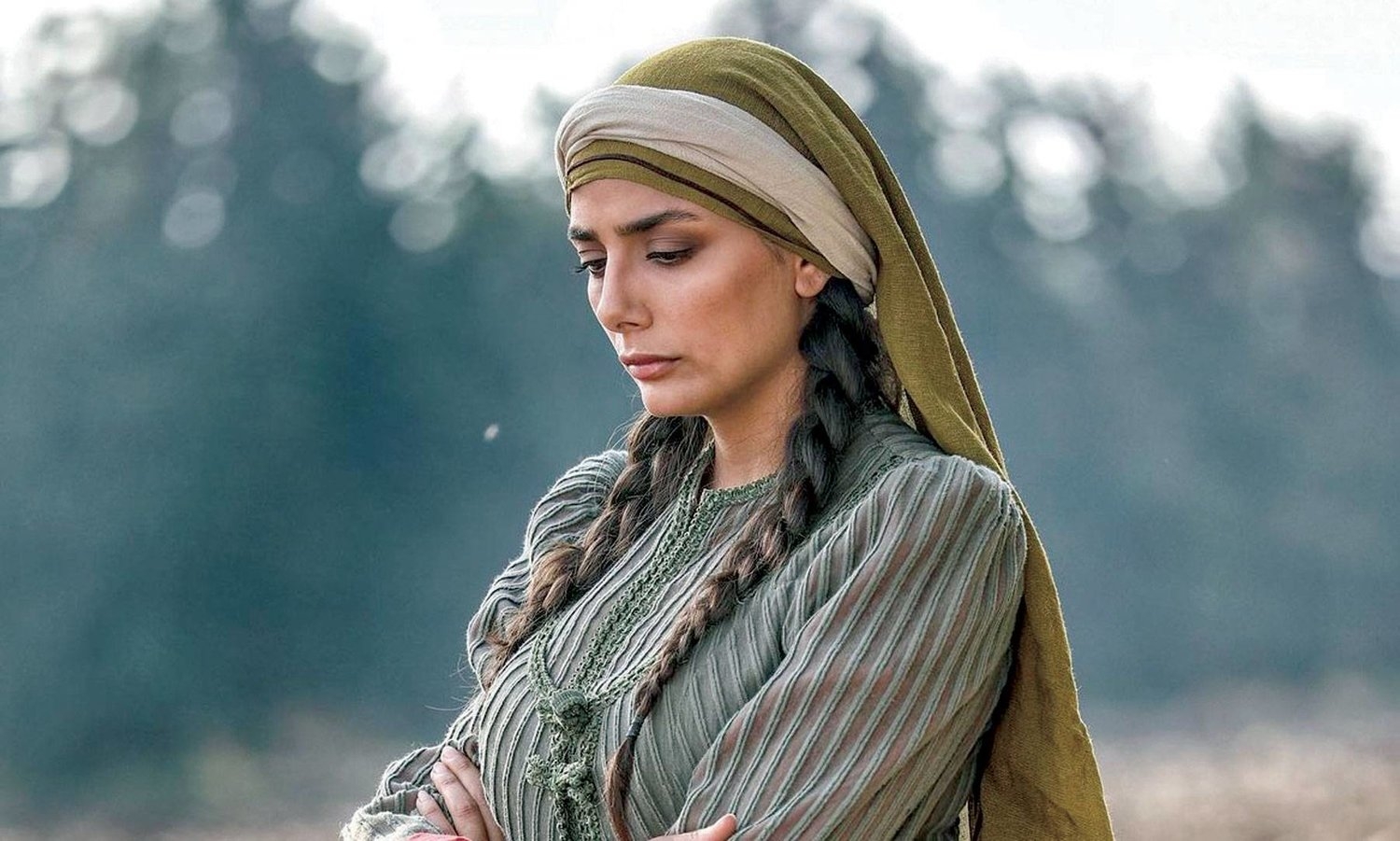 نانسي خوري: انتهيت أخيراً من تصوير مسلسل «عقد الحاق»