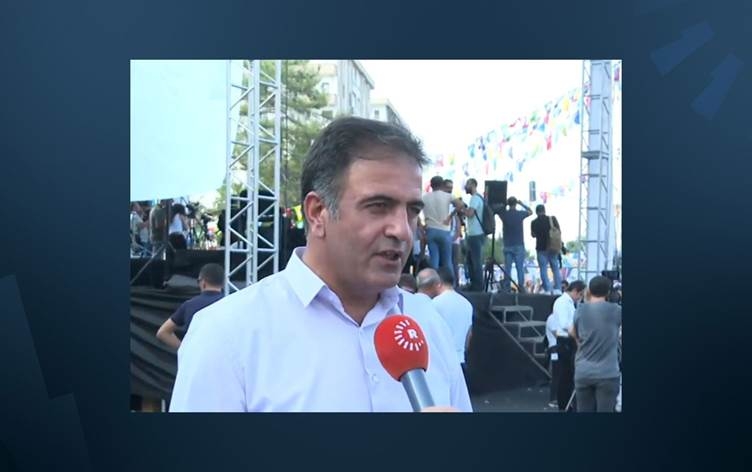 Parlamenterê YSPyê: Divê Birêz Mesûd Barzanî rola xwe ya dîrokî bilîze