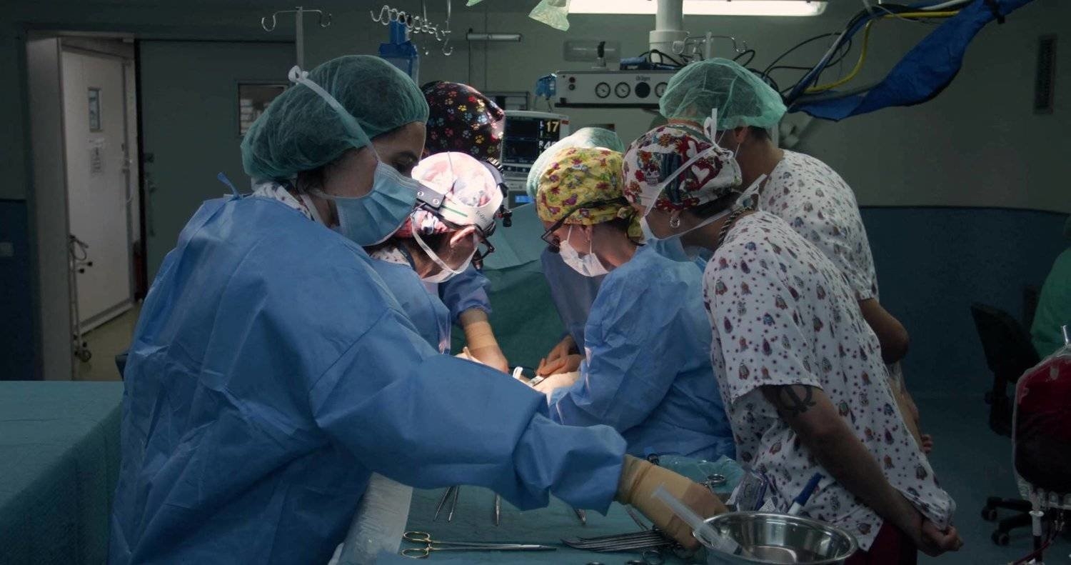 خضوع المرضى لجراحة على يد امرأة يقلل من فرص تعرضهم للمضاعفات