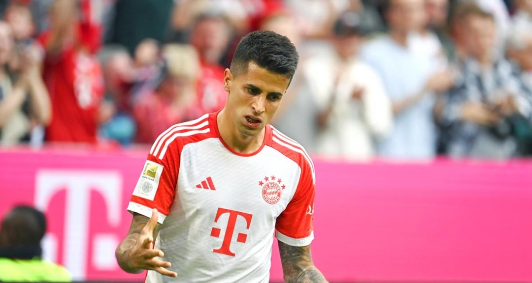 كانسێلۆ دڵخۆشە لە بارسا