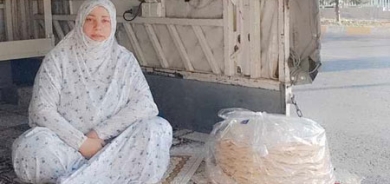 شـۆخ نــەســریــن فــەتــاح : ڕۆژێك منداڵەكەم بۆ پەشمەك گریا، پارەم پێ نەبوو، بۆی بكڕم، بۆيه‌ بڕيارم دا كار بكه‌م