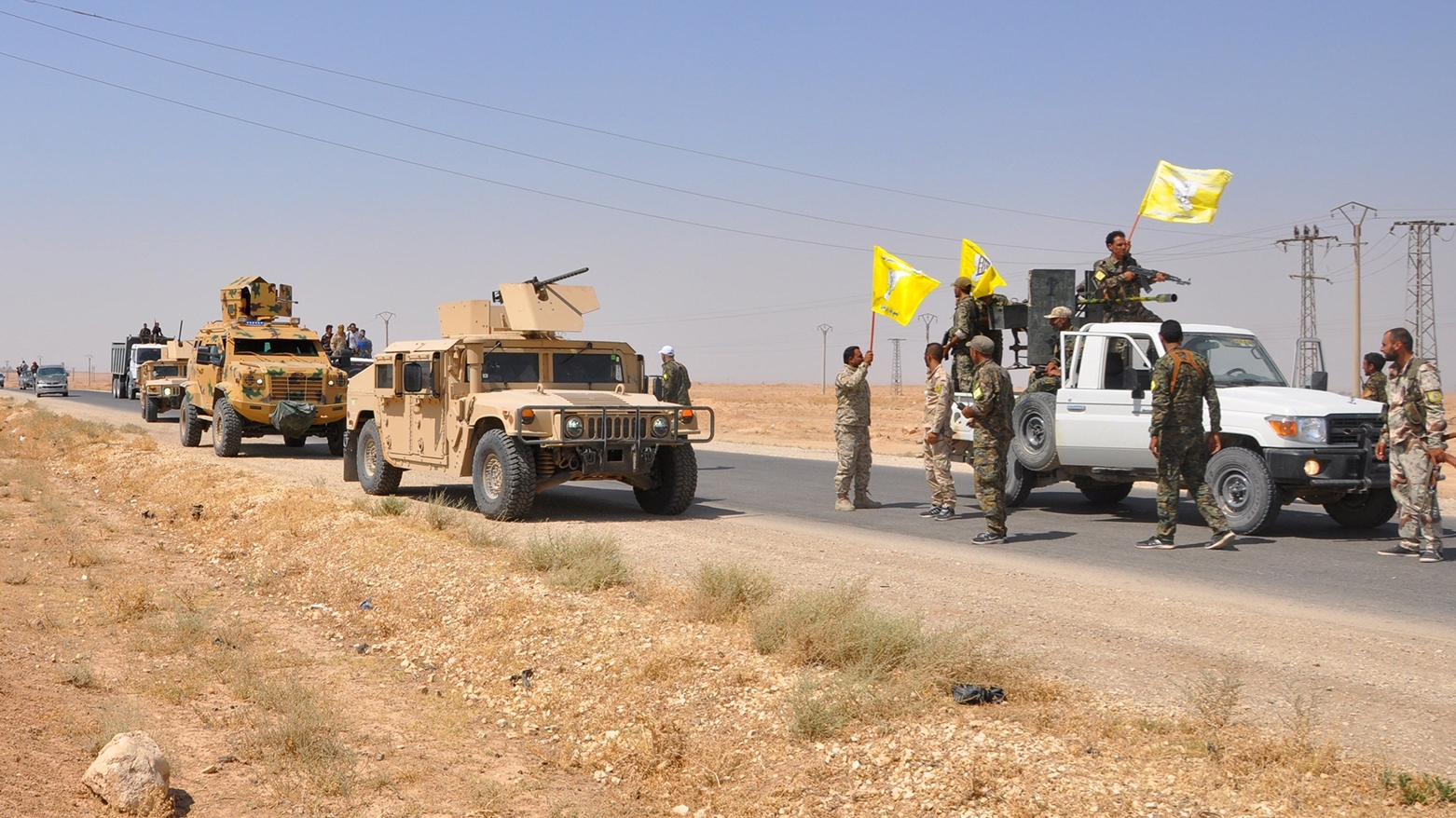 HSD civîna bi berpirsên Amerîkî û eşîrên Dêrazorê bi “erênî” binav dike