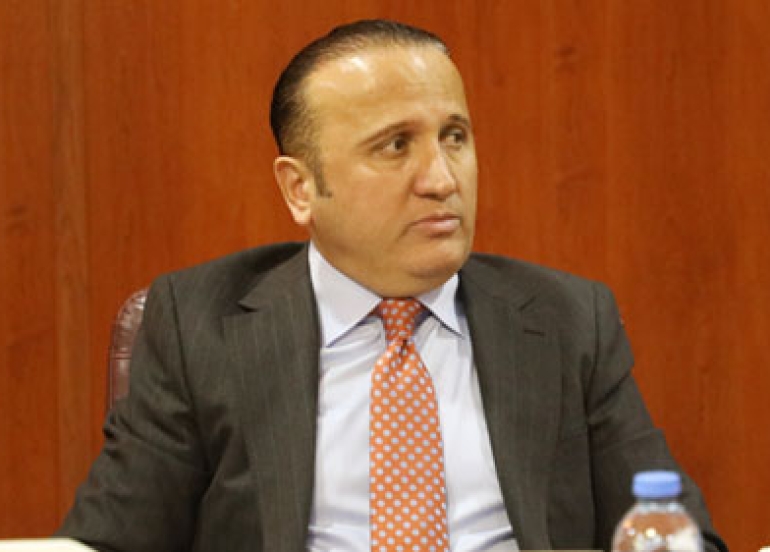 د.عـە‌رە‌فــات كــە‌رە‌م سـتـوونــی پـسـپۆر له‌ به‌راورده‌ ئاینییه‌كان و فه‌لسه‌فه‌ی ئیسلامی:   لە‌ هە‌ر شوێنێك ئیسلامی سیاسی بوونی هە‌بێت، چارە‌نووسی ئە‌و شوێن و وڵاتە‌ كاولبوونە‌، ئیسلامی سیاسیی بە‌ سروشتی خۆی ڕێگە‌ نادات سە‌قامگیری دروست بێت