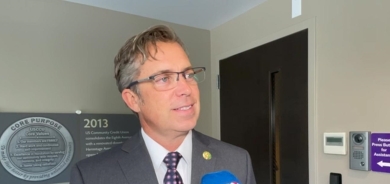 عضوٌ في الكونغرس يعرب عن قلقه لعدم إرسال بغداد حصة الإقليم