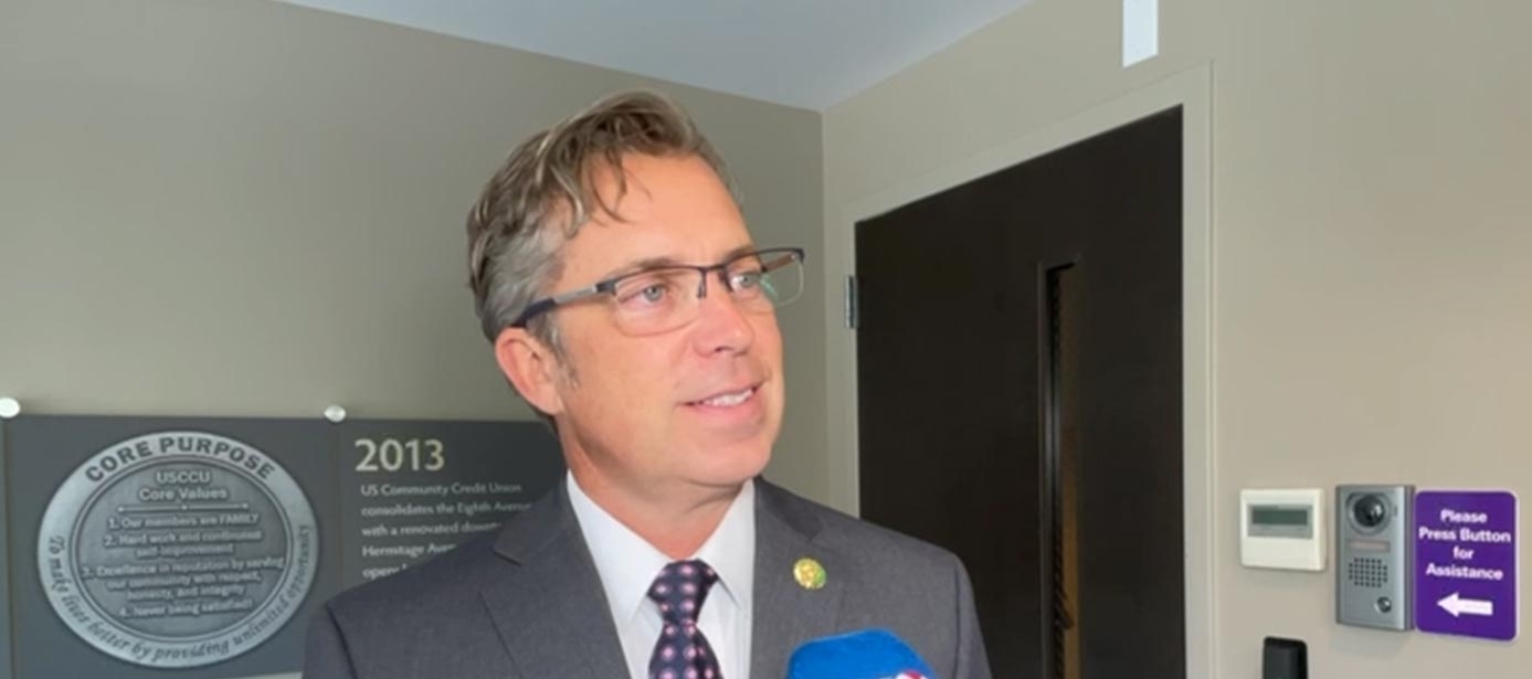 عضوٌ في الكونغرس يعرب عن قلقه لعدم إرسال بغداد حصة الإقليم