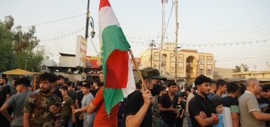 HRW: Hêzên ewlekarî gole li ser xwepîşanderan reşandine