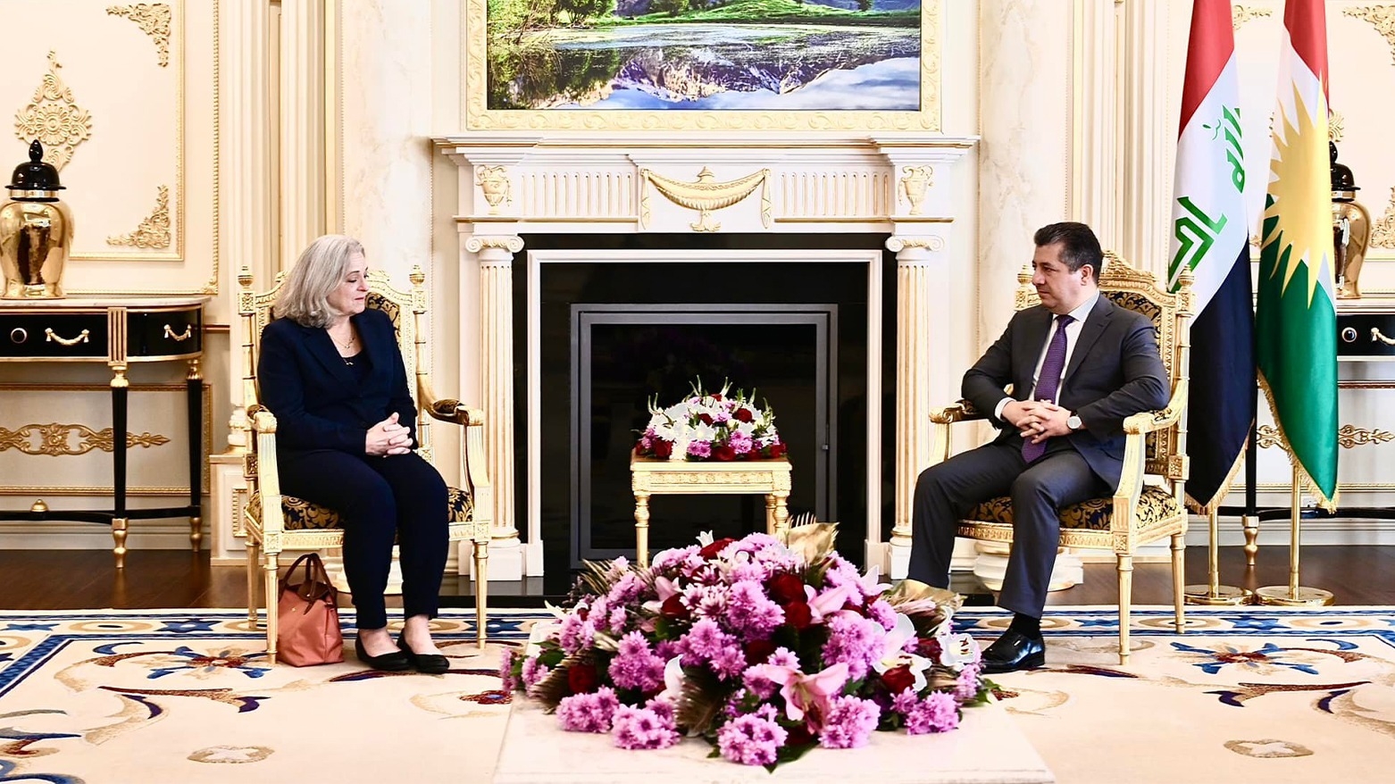 رئيس حكومة كوردستان يستقبل السفيرة الأميركية لدى بغداد