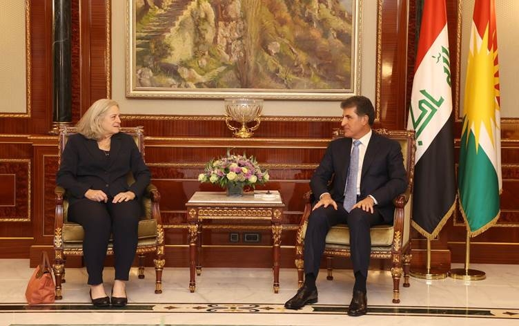 نيجيرفان بارزاني: يجب التعامل مع إقليم كوردستان كإقليم اتحادي