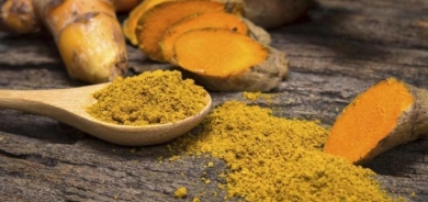 الكركم يساعد في علاج عسر الهضم