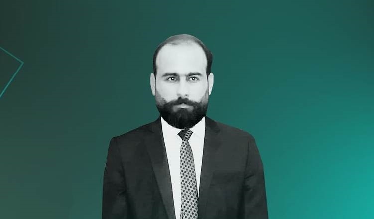 نساء بلا سند