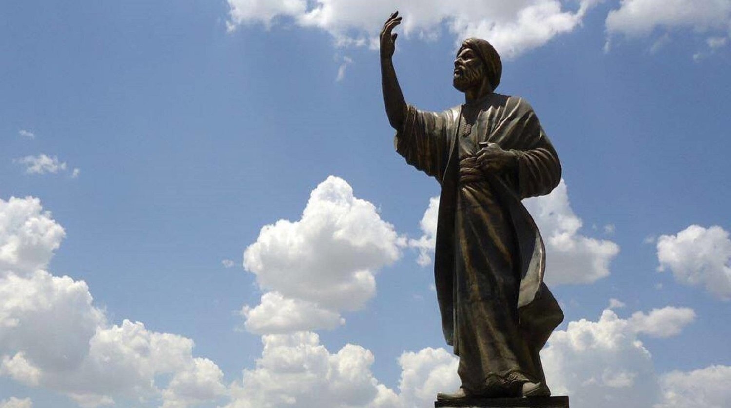 هل المتنبي أهم من الفارابي؟