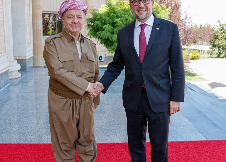 سەرۆک بارزانی پێشوازی لە وەزیری دەرەوەی نەمسا و شاندی یاوەری دەکات