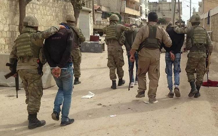 Li Efrînê zextên li ser Kurdan didomin: 7 Kurd hatin girtin