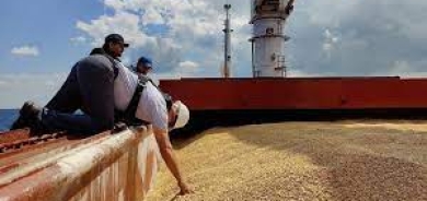 موسكو: رفع العقوبات الأميركية مقابل العودة لاتفاق الحبوب