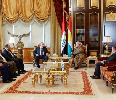 سەرۆک بارزانی پێشوازی شاندێکی ئیئتیلافی نیشتمانی دەکات