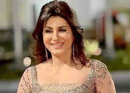 الممثلة المصرية وفاء عامر : أعشق المسرح... والبطولة لا تشغلني