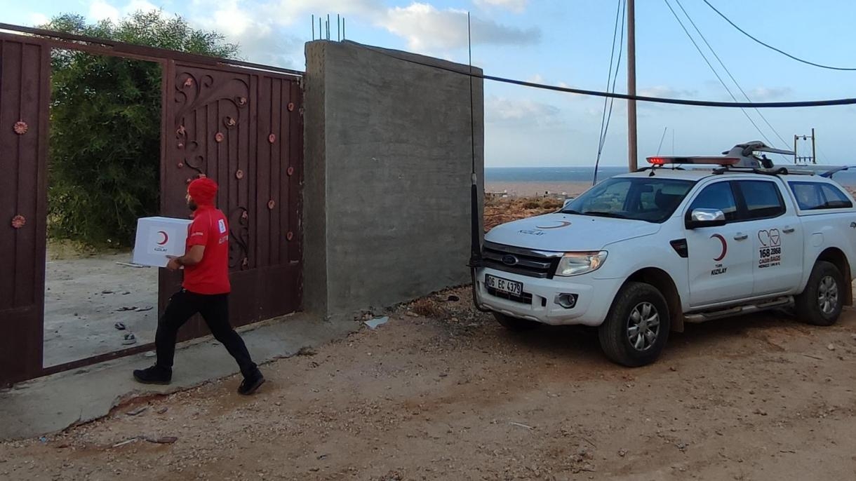 ناردنی هاوکاری مرۆیی لەلایەن مانگی سووری تورکیاوە بۆ لیبیا