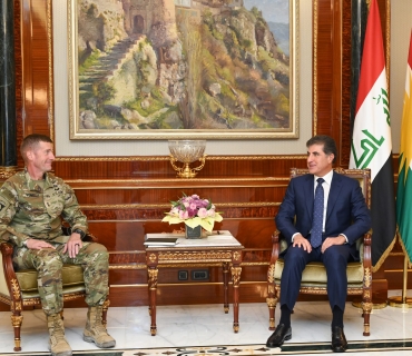 سه‌رۆك نێچيرڤان بارزانى له‌گه‌ڵ فه‌رمانده‌ى هاوپه‌يمانان كۆبووه‌وه‌‏