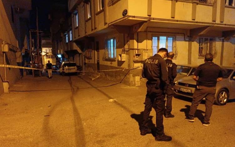 Li Dîlokê du grûb pev çûn: Ciwanek hat kuştin