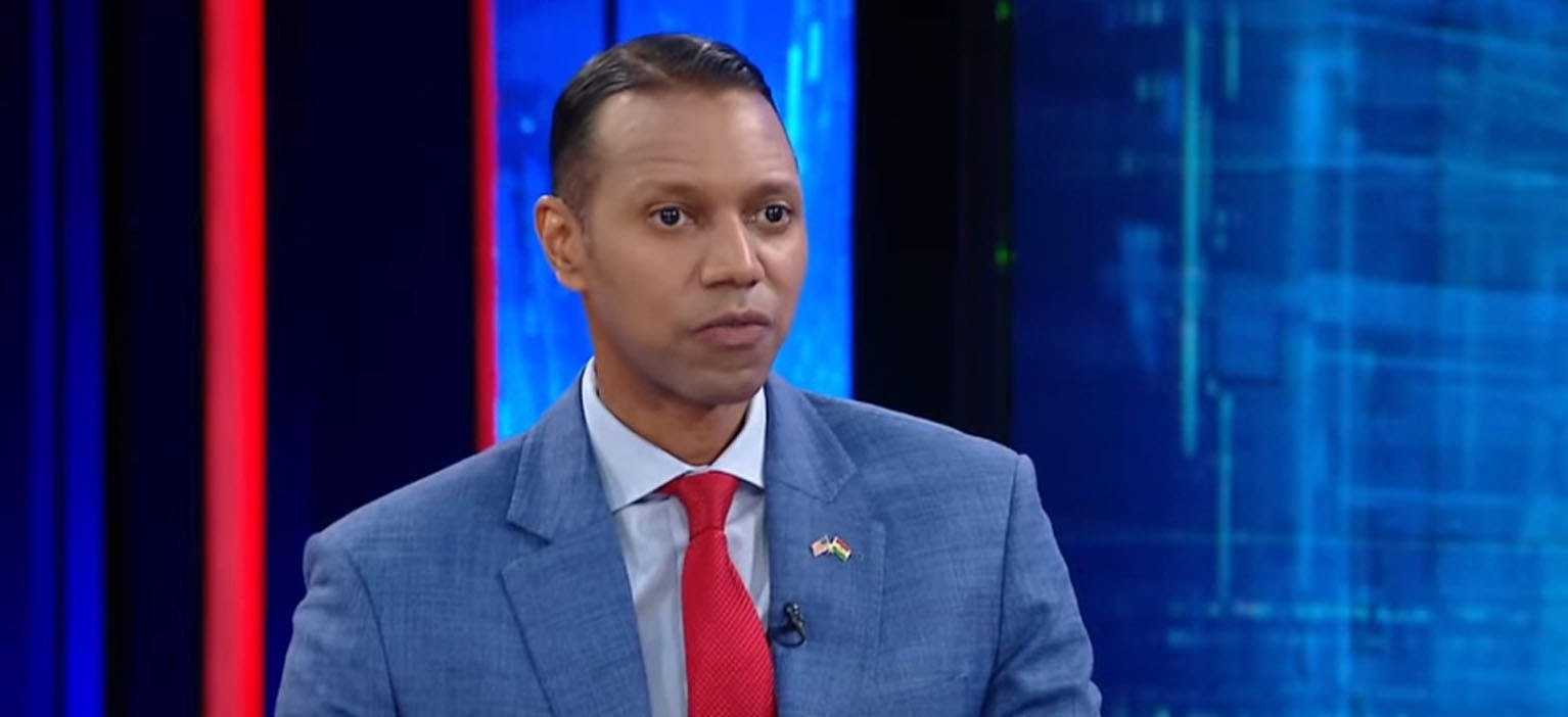 مايلز كاغينز: رئيس الوزراء مسرور بارزاني مُلتزمٌ بتنفيذ الإصلاحات في مفاصل وزارة البيشمركة