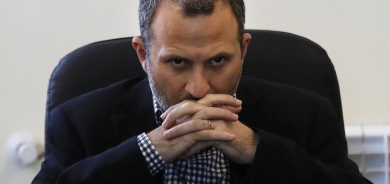 هل يهز «حزب الله» العصا الرئاسية لباسيل؟