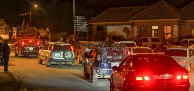 Ji tirsa ji qirkirina etnîkî, bi hezaran Ermenî ji herêma Qerebaxê derketin