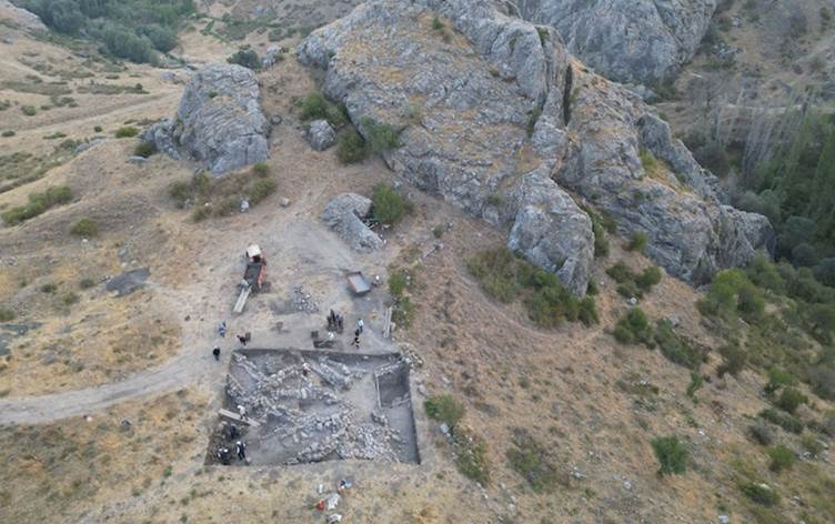 Zimanekî nû yê Hind-Ewropî hat dîtin