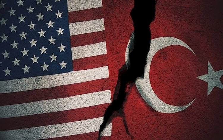 Amerîka du kompaniyên Tirkî ceza dike