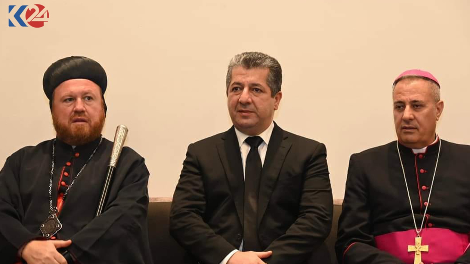 Mesrûr Barzanî beşdarî merasima şîna qurbaniyên bûyera Hemdaniyê dibe