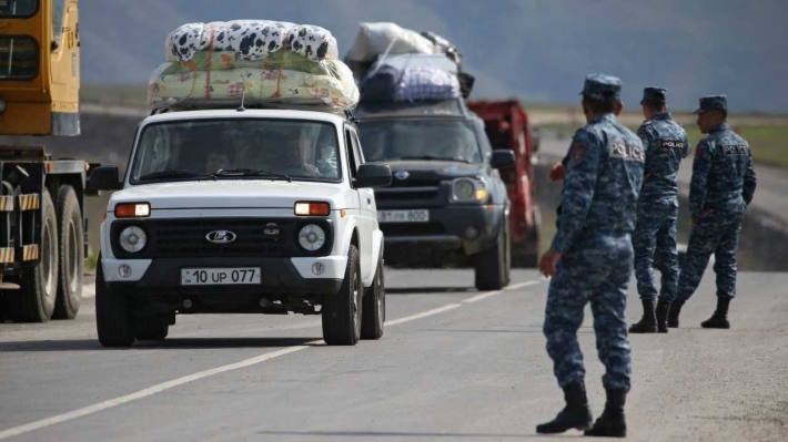 UNHCR: Zêdeyî 100 hezar penaber çûne Ermenistanê