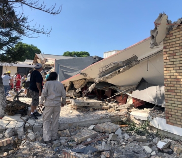 بەهۆی داڕمانی سەقفی کڵێسایەک 9 کەس گیانیان لەدەستدا