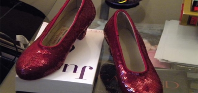 جووتە پێڵاوێك بە ملیۆنێك دۆلار