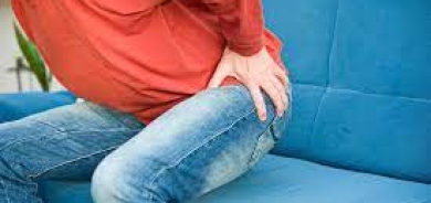 خبير يفنّد 8 خرافات شائعة عن البواسير