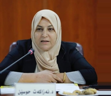 د.نەزاكەت حوسێن  ئەندامی بەشی ڕۆشنبیری و ڕاگەیاندنی پارتی دیموكراتی كوردستان:     ڕیفراندۆم بڕیار و دەستكەوتێكی گەورە بوو و پرسی كوردی سەرلەنوێ خستەوە سەر سەكۆی نێودەوڵەتی