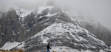 Berfê çiyayên Wanê spî kirin