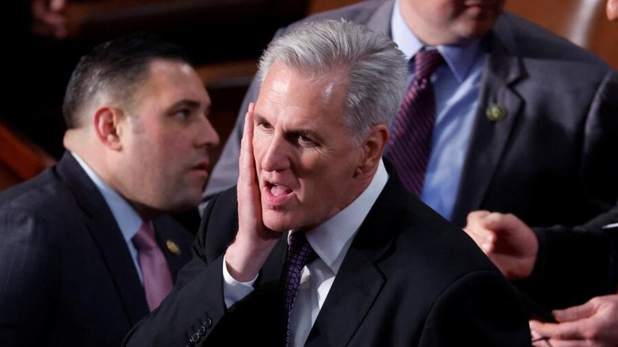 Serokê civata nuneran ya Amerîkayê ji hat avêtin