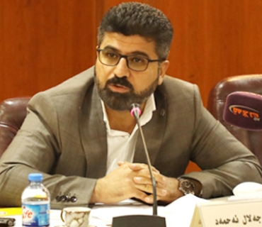 د.جەلال ئەحمەد  ئەندامی بازنەی گفتوگۆ و مامۆستای زانكۆ:     ڕیفراندۆم خواستێكی دەیان ساڵەی پەنگخواردوو بوو بۆ ئومێدی سەربەخۆیی كوردستان