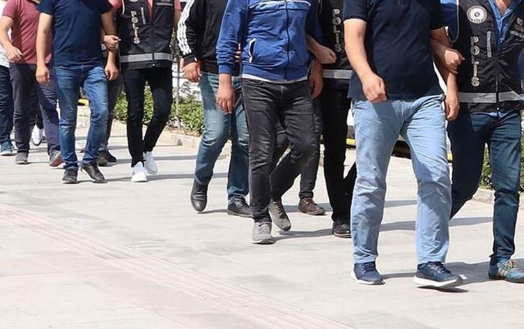 Li 11 bajaran 75 kes hatin desteserkirin: Hincet PKK ye