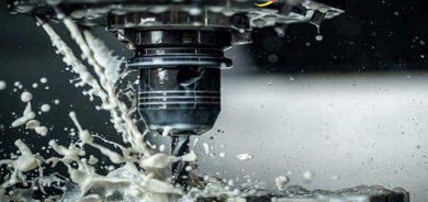 بڕین بە شلە (cutting fluid)