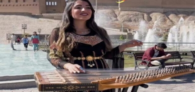 كلێری خوری لوبنانی بە جلی كوردی