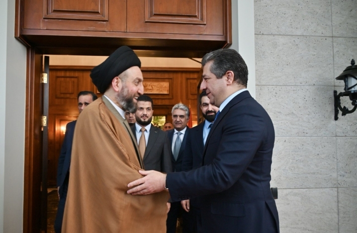 ئێوارەی ئەمڕۆ دووشەممە 10/9، مەسرور بارزانی سەرۆکی حکوومەتی هەرێمی کوردستان، پێشوازی لە عەممار ئەلحەکیم سەرۆکی ڕەوتی نیشتمانیی حیکمە کرد.