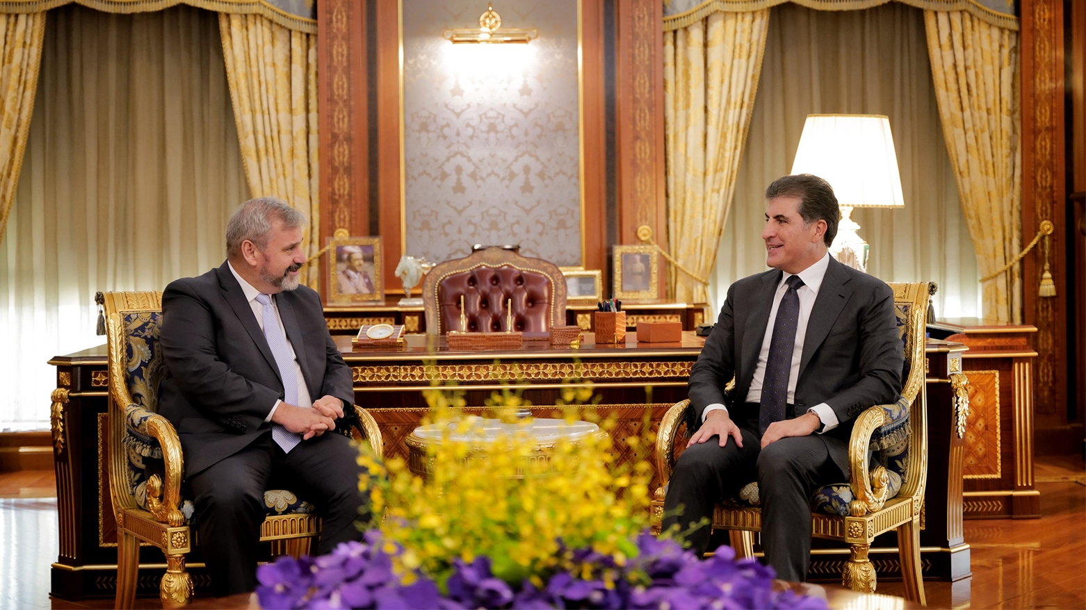 نيجيرفان بارزاني يستقبل سفير الاتحاد الأوروبي الجديد في العراق