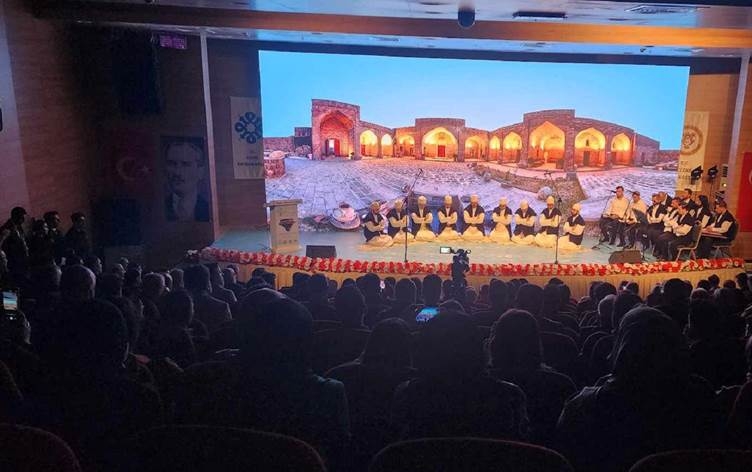 Li Cizîrê ‘2yemîn Sempozyuma Melayê Cizîrî ya Navneteweyî’ dest pê kir