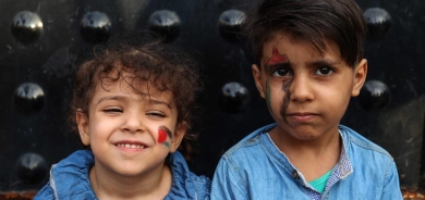 وسط أجواء الحرب... كيف نتعامل مع الأطفال؟ وماذا نقول لهم؟