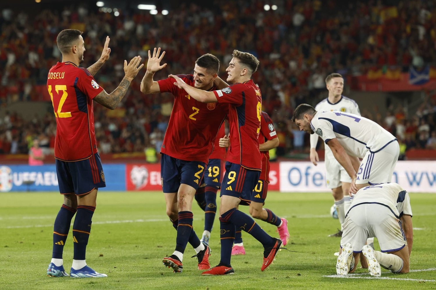 فوز إسباني يؤجل تأهل اسكوتلندا لكأس اليورو