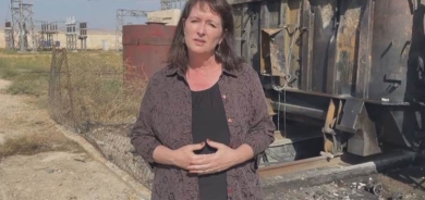 Nadine Maenza: Tirkiye gilî dike Xeze bê elektrîk maye lê li Rojava binesaziyan wêran dike