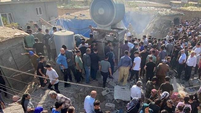 حزب العمال الكوردستاني: سحبنا كافة قواتنا من مخيم مخمور