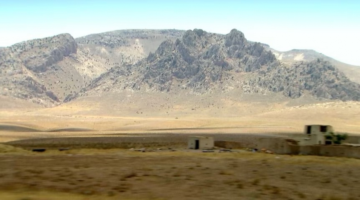 Mount Sinjar Observes Mysterious Military Movements Amidst Rising Israel-Palestine Tensions