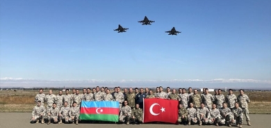 فڕۆکە جەنگییەکانی ئێف ١٦ی تورکیا گەیشتنە ئازەربایجان